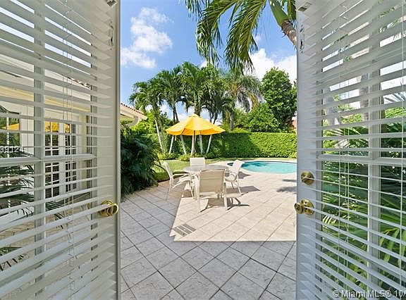 Kings Creek renovated 3BD 3BA $719,000