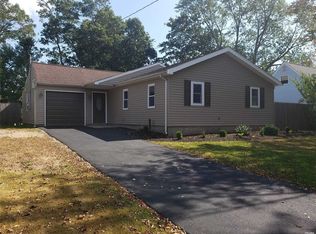 53 Charter Rd, Selden, NY 11784