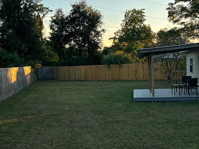 3921 Peters Dr — Photo 13