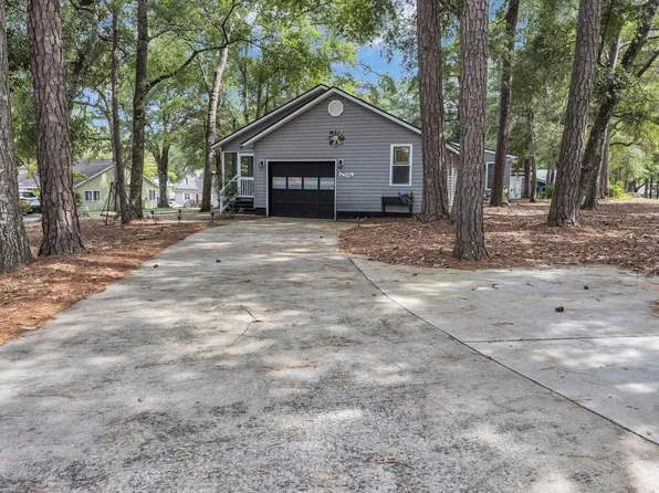 2204 Franklin Circle, Little River, SC 29566