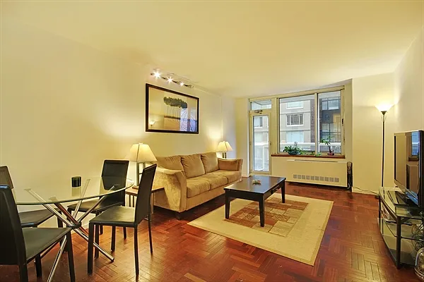 Sold by Citi Habitats | media 11