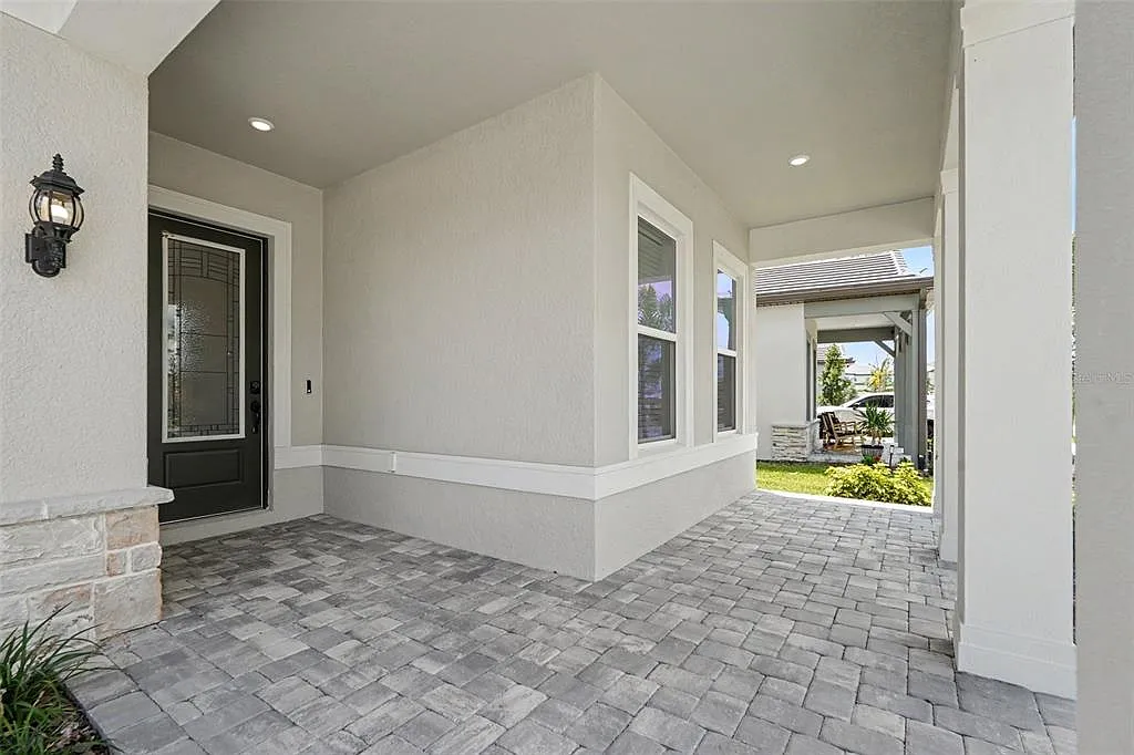 5 bed, 4.5 bath, 3608 sqft, $5,100 — Photo 4