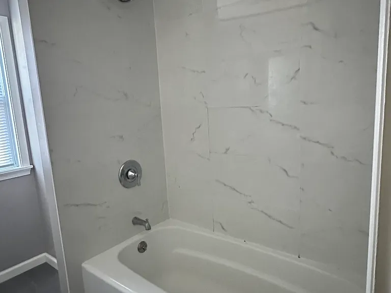 55 Woodale Ave — Photo 17