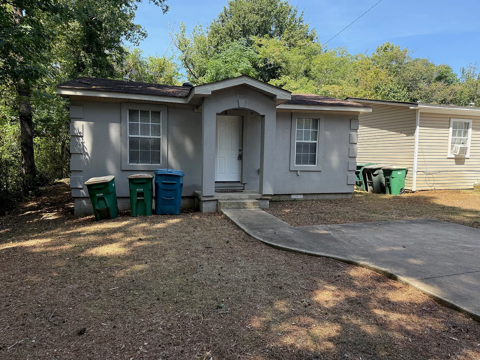 2 bed, 672 sqft, $800 — Photo 1