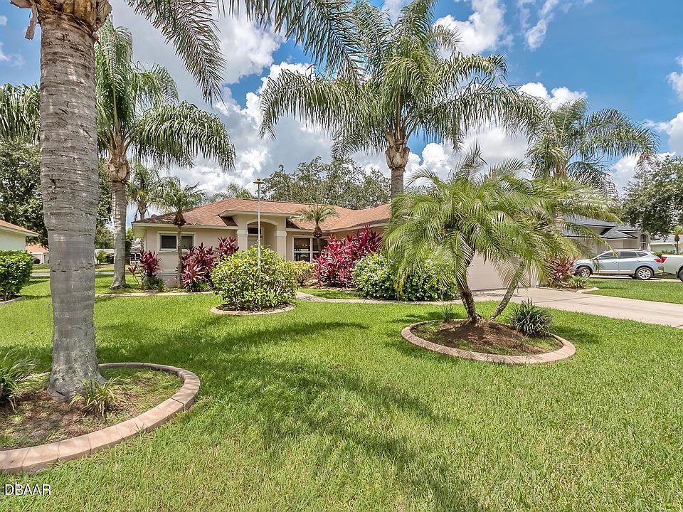 1st image of 1726 Arash Cir