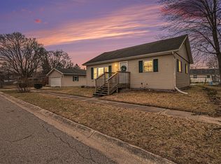 383 Evanston Rd, Kingsford Heights, IN 46346