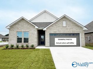 16529 Aspen Ln, Athens, AL 35611
