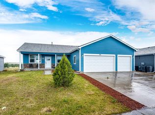 565 S 3rd Avenue, Deer Trail, CO 80105