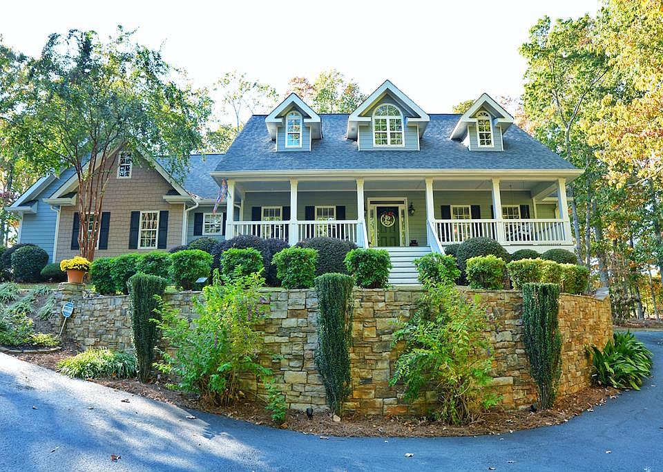 1st image of 72 Laurel Lakes Dr