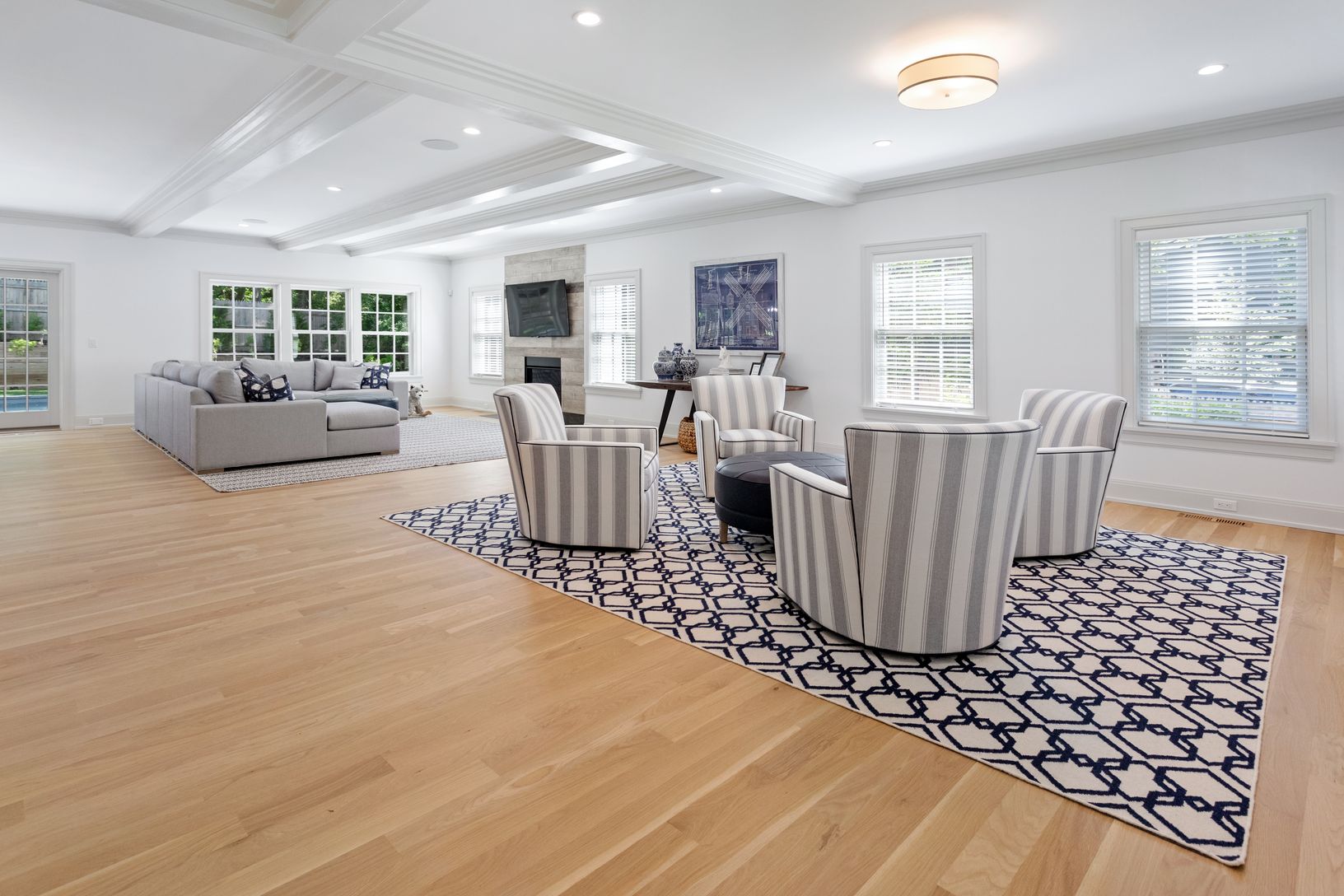  Living & Family Room