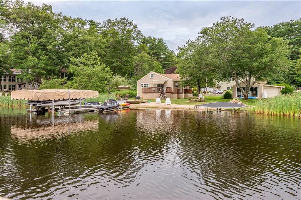 157 Lake Dr, Glocester, RI 02814 Zillow