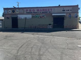 640 W Peach St, Compton, CA 90222