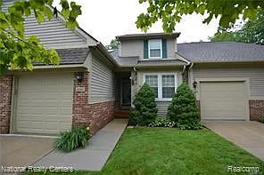 41997 Arrowhead Dr — Photo 1