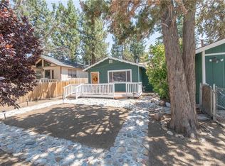 2082 8th Ln, Big Bear City, CA 92314