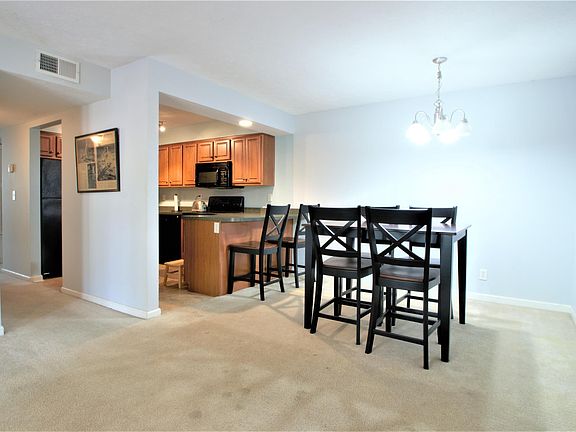 5th image of 4406 Wisteria Landing Cir Unit 203