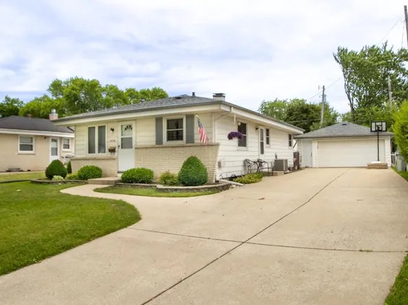 10516 West Stark STREET, Milwaukee, WI 53225