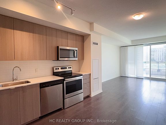 3rd image of 3237 Bayview Ave #312
