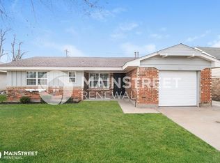 301 Vickie Dr, Del City, OK 73115