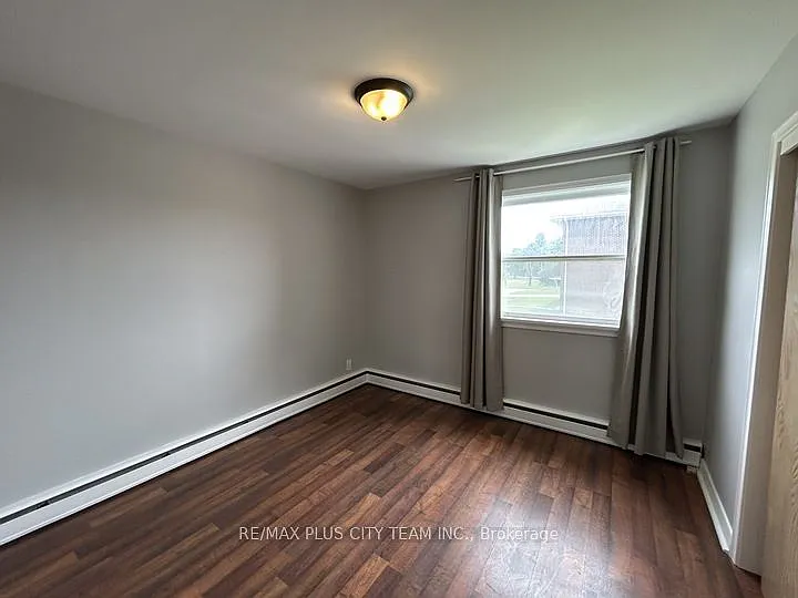 399 Elmgrove Ave #1 — Photo 6