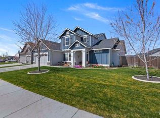240 E Ensenada Dr, Meridian, ID 83646