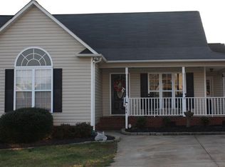 206 Cool Water Ct, Boiling Springs, SC 29316