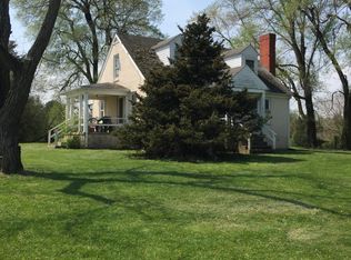 4528 Grove Ln, Marshall, VA 20115