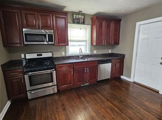 6 Old Angell Rd Floor 1, Cumberland, RI 02864