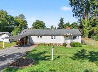 4806 Begonia Rd, Pleasant Garden, NC 27313