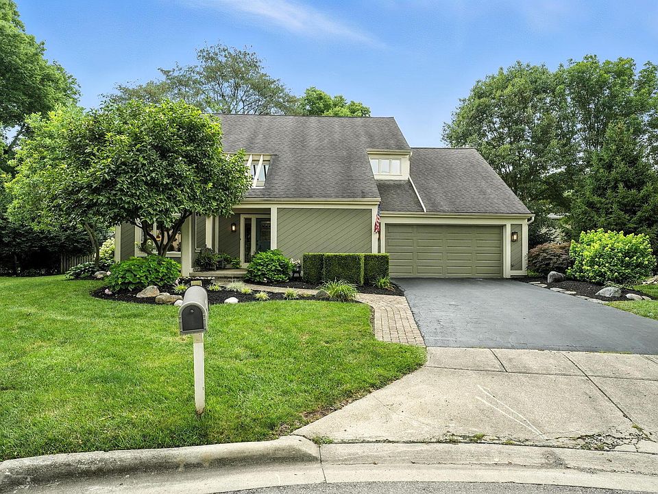 1st image of 371 Ashworth Ct