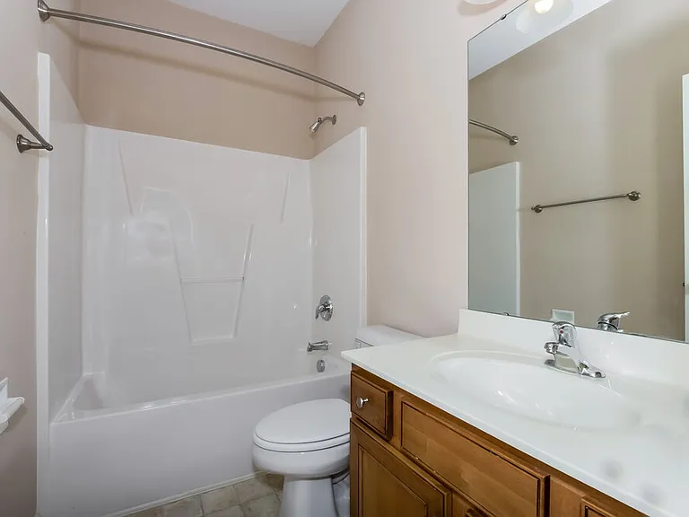 8907 Arbor Creek Dr — Photo 15