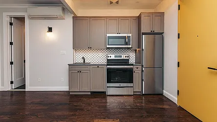 60-80 Myrtle Avenue, #3F