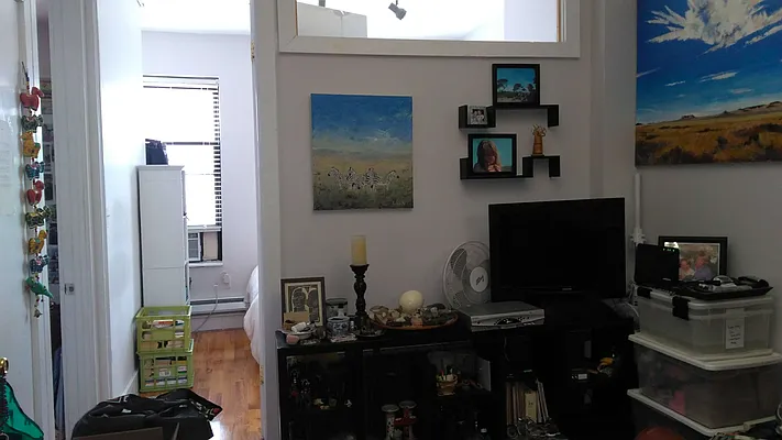 Rented by Signature Property Realty | media 49