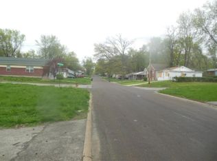 10077 Earl Dr, Saint Louis, MO