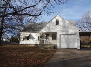 2115 SE Colorado Ave, Topeka, KS 66605