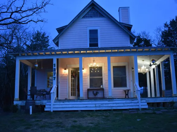 1277 Coosie Branch Rd, Lewisburg, TN 37091