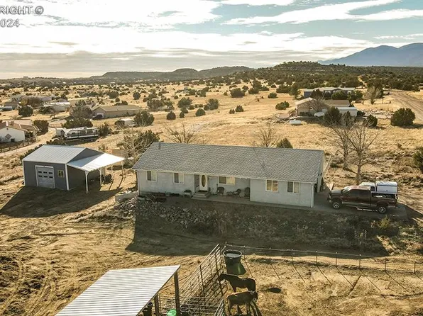 950 Quail Ridge Rd, Coal Creek, CO 81221