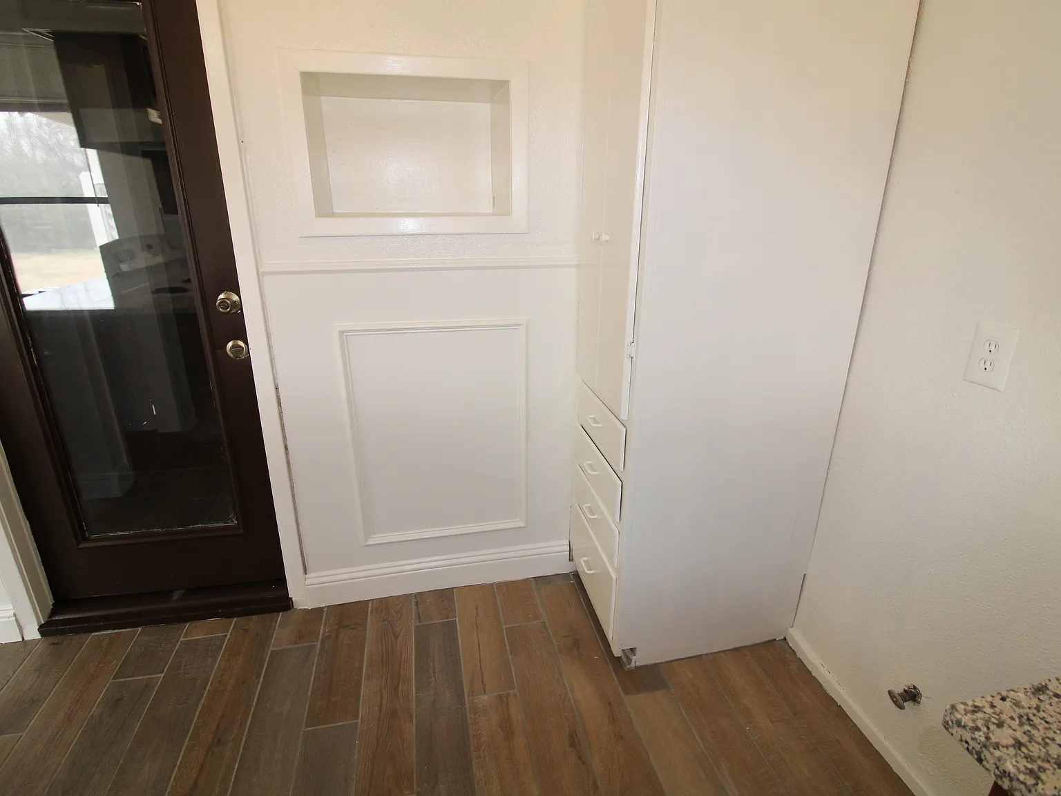 3 bed, 1469 sqft, $1,895 — Photo 4