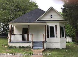 687 Parkway St, Coldwater, MS 38618