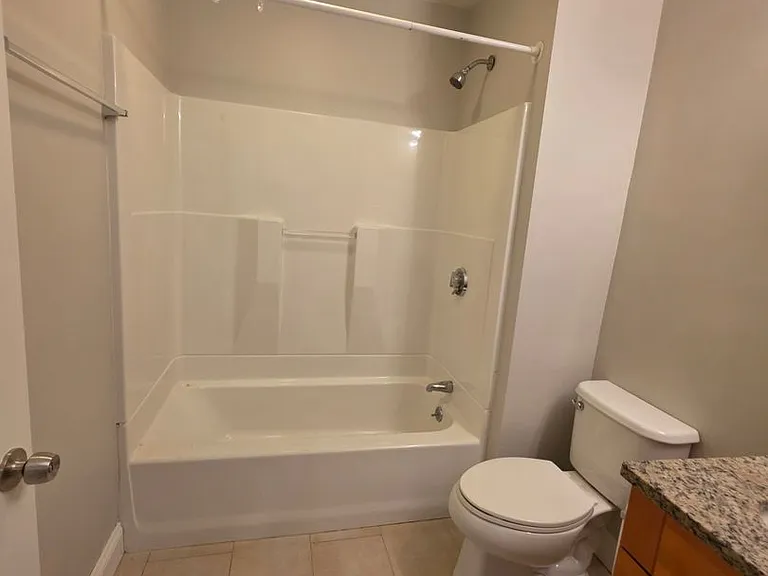 85 Egmont St #2 — Photo 3