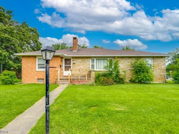 156 Ramsey Ct, Alliance, OH 44601