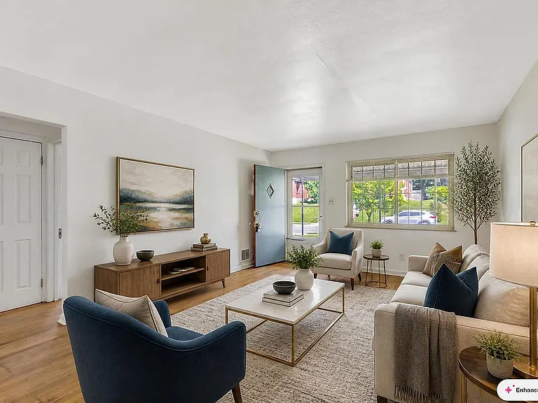 3119 Cavanaugh Ave — Photo 2