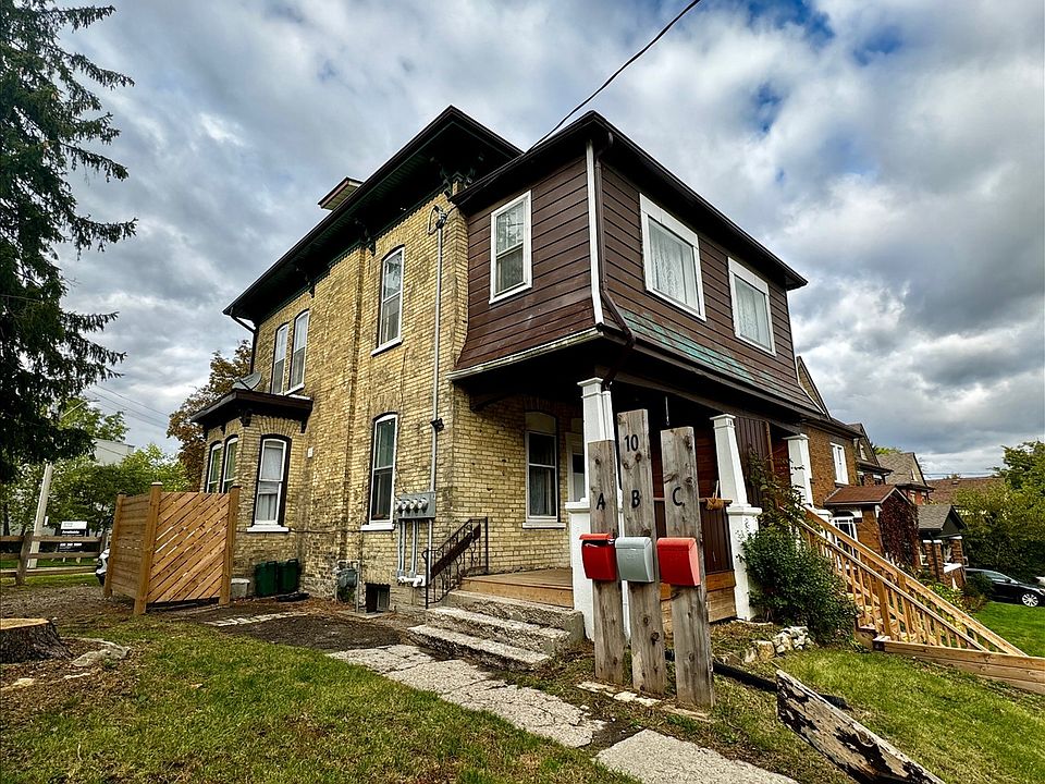 1st image of 10 Shanley St #A