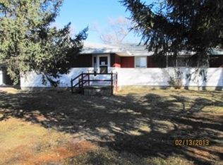 801 E Pleasant St, Elk Point, SD 57025