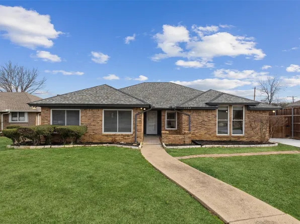 1102 Chapel Hill Dr, Mansfield, TX 76063