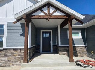 20 Caragana Rd, Ulm, MT 59485