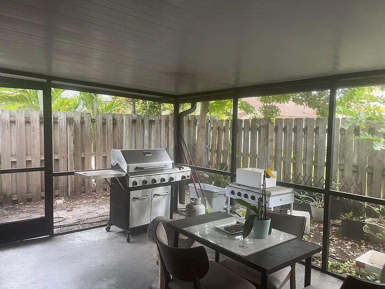 1322 Pines Ln — Photo 10