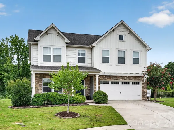 304 Contentment Dr, Locust, NC 28097