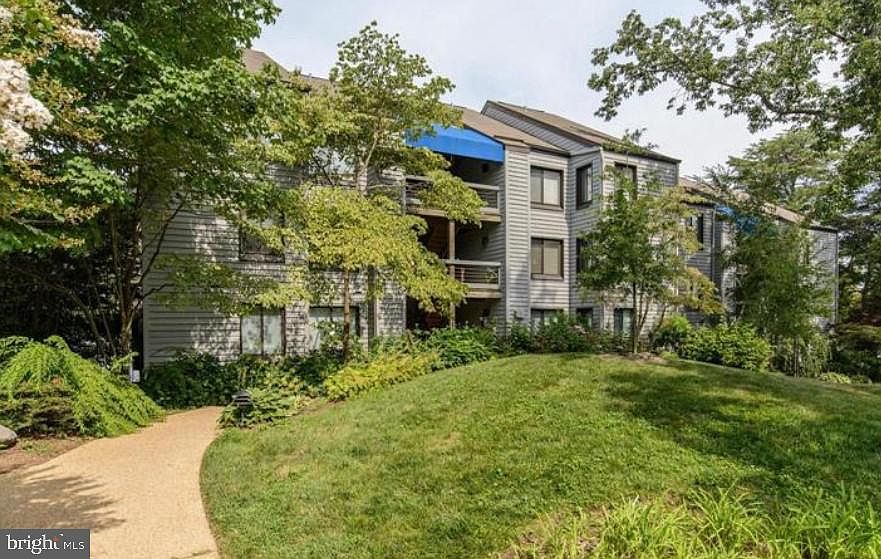 1st image of 15 Spa Creek Lndg Unit A2