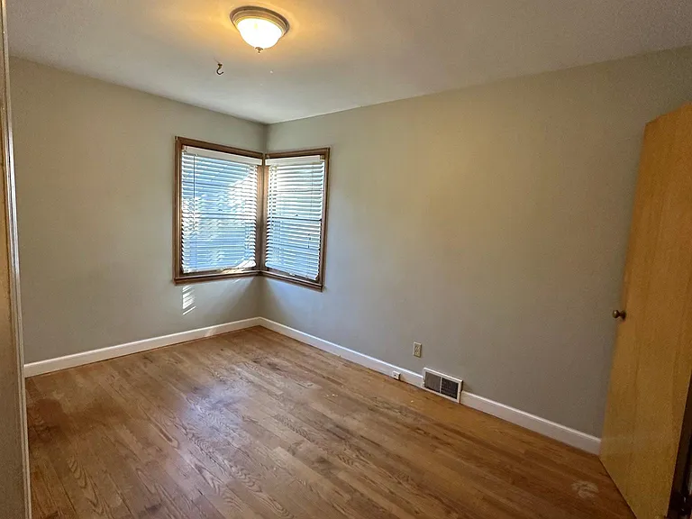 N56W5579 Sunnyside Ln — Photo 11