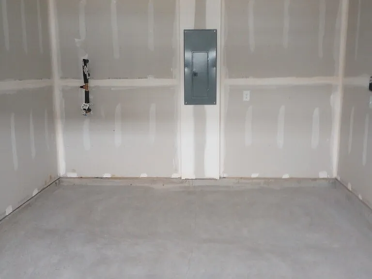 104 Filly Ln — Photo 5